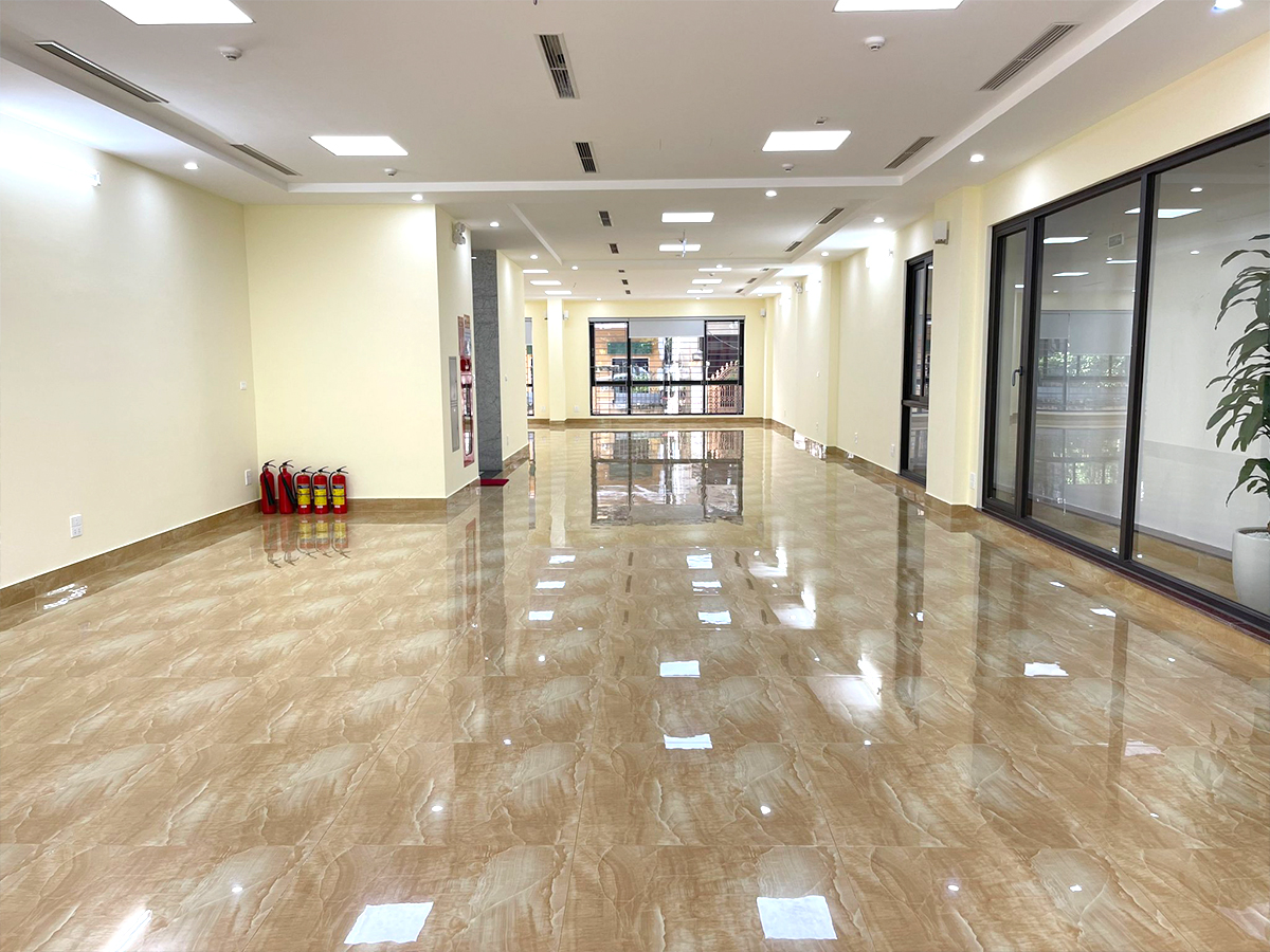 Bán Tòa Văn Phòng 9 Tầng Xây Mới Mặt Phố Khâm Thiên.Vị Trí Đắc Địa. DT 290m2. Giá 135 TỶ - Ảnh 1